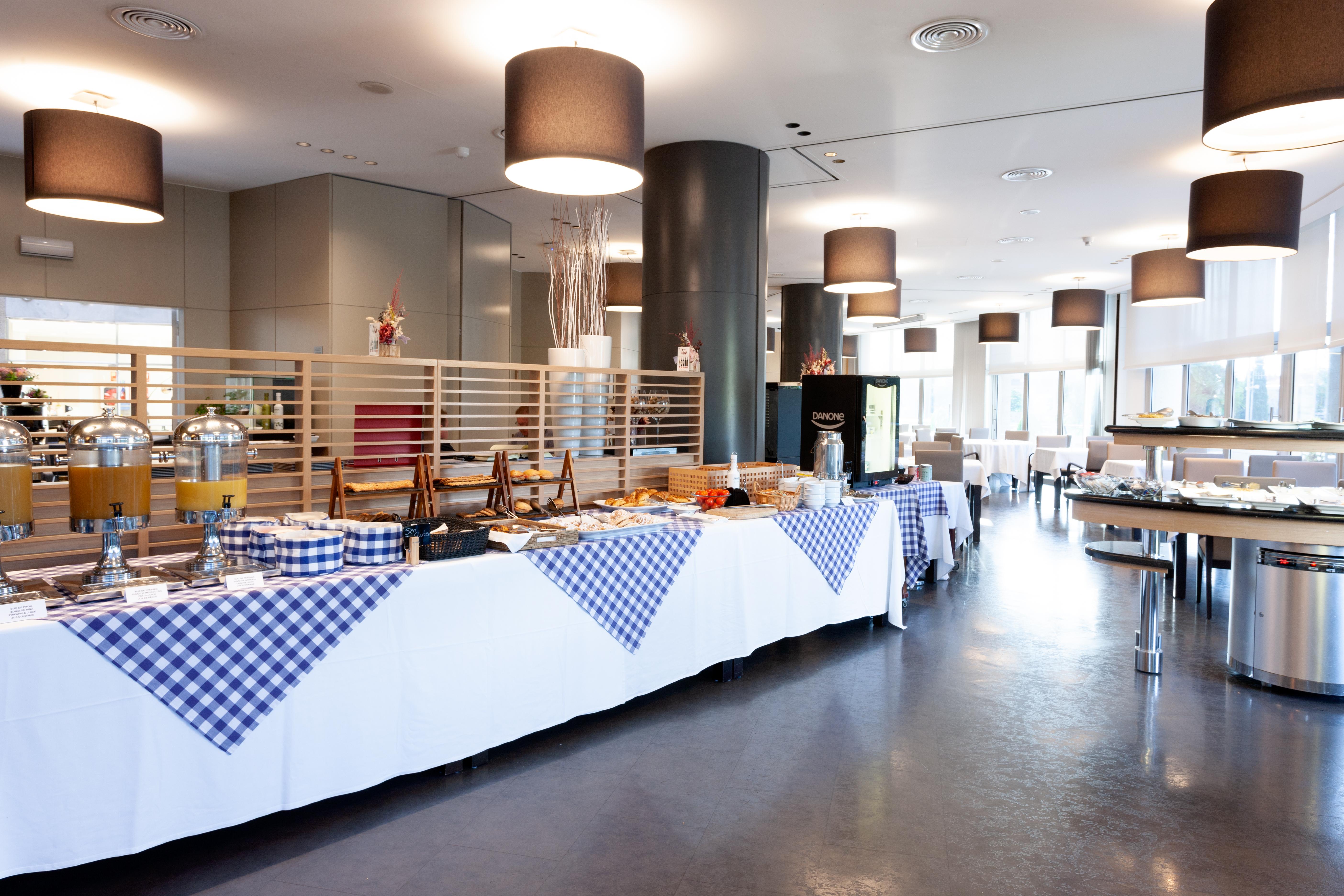 Eurostars Don Candido Terrassa Bagian luar foto
